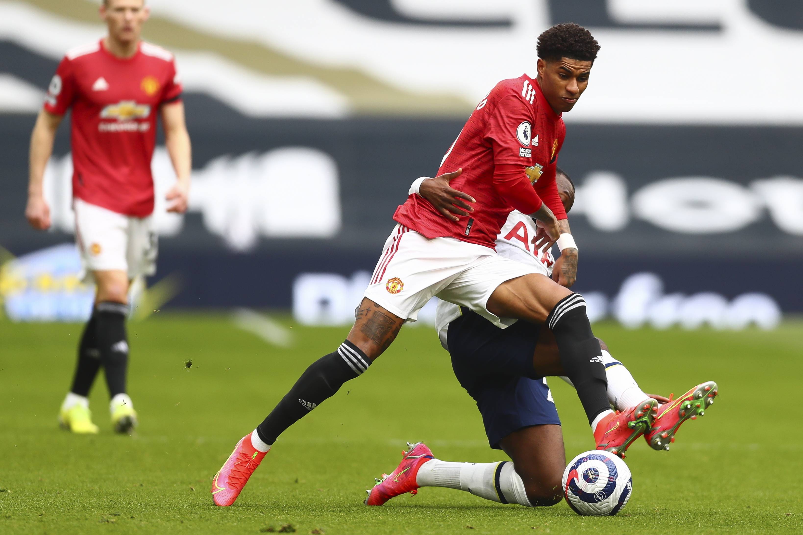 突破得手 突破得手